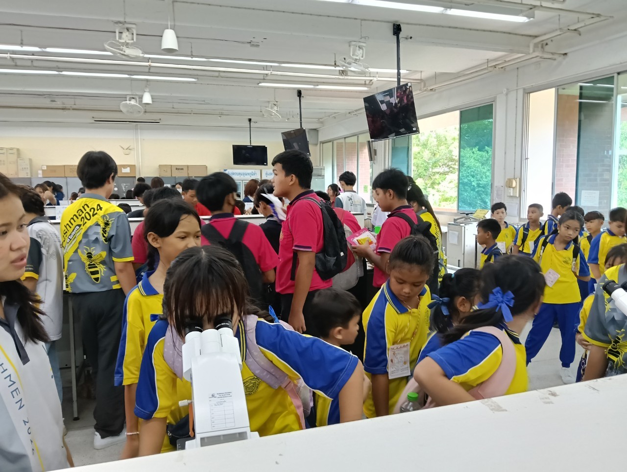 ทัศนศึกษาสัปดาห์วันวิทยาศาสตร์แห่งชาติ